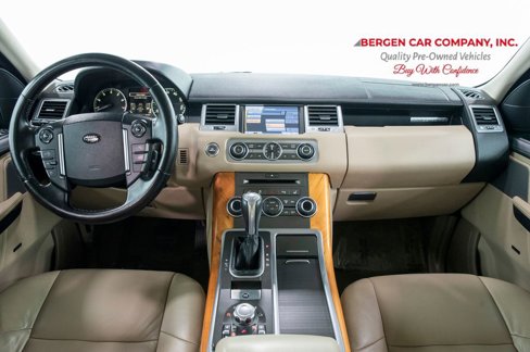 Used 2011 Land Rover Range Rover Sport HSE image 23