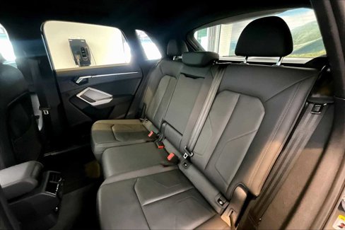 Used 2020 Audi Q3 2.0T Premium w/ Convenience Package image 19