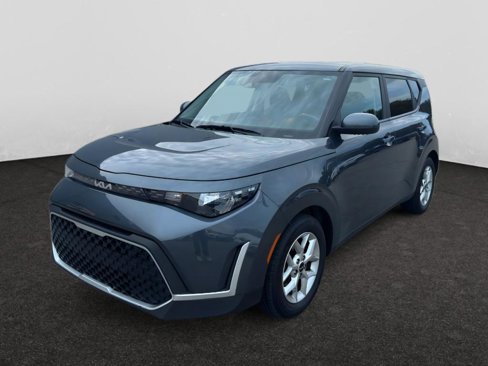 Used 2023 Kia Soul LX w/ LX Technology Package image 1