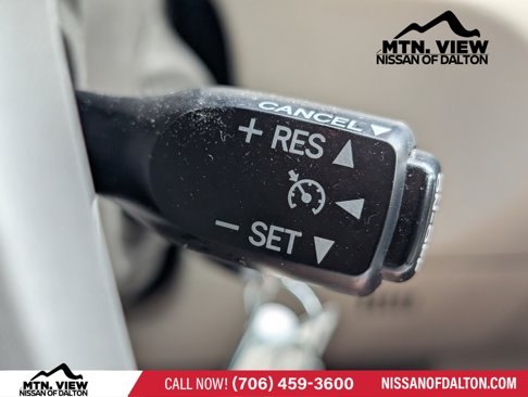 Used 2011 Toyota Camry LE image 20
