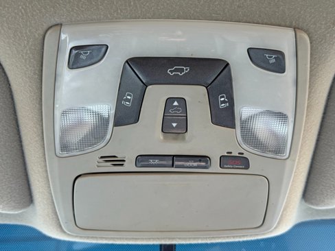 Used 2011 Toyota Sienna XLE image 33