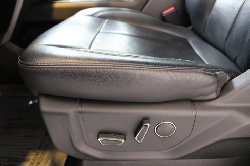 Used 2019 Ford Expedition XLT w/ Equipment Group 202A image 14