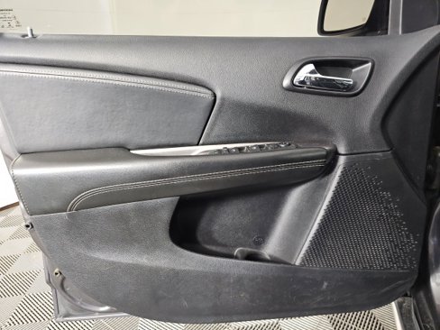 Used 2019 Dodge Journey Crossroad image 10