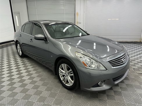 Used 2015 INFINITI Q40 w/ Navigation Package image 7