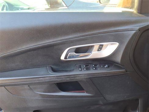 Used 2017 Chevrolet Equinox LS image 15