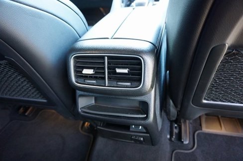 Used 2020 Mercedes-Benz GLE 350 image 17