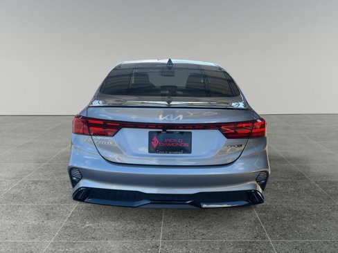 Used 2023 Kia Forte GT-Line w/ GT-Line Premium Package image 7