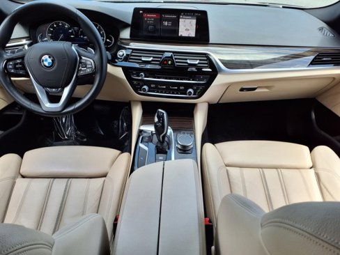 Used 2019 BMW 530i xDrive image 12
