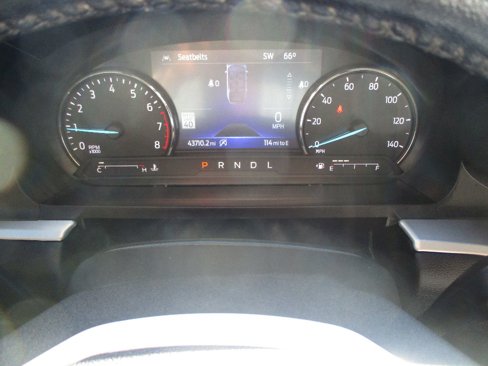Used 2021 Ford Explorer XLT w/ Equipment Group 202A image 15