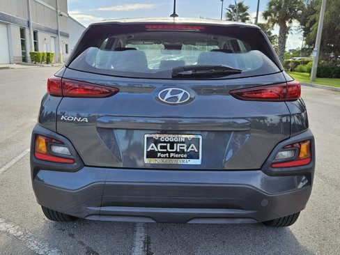 Used 2021 Hyundai Kona SE image 6