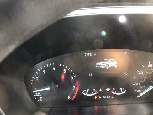 Used 2020 Ford Escape SE image 15