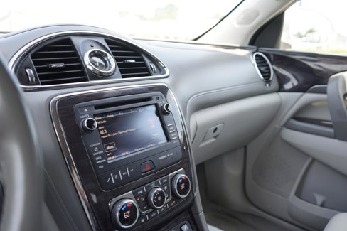 Used 2017 Buick Enclave Leather w/ Enclave Sport Touring Edition image 18