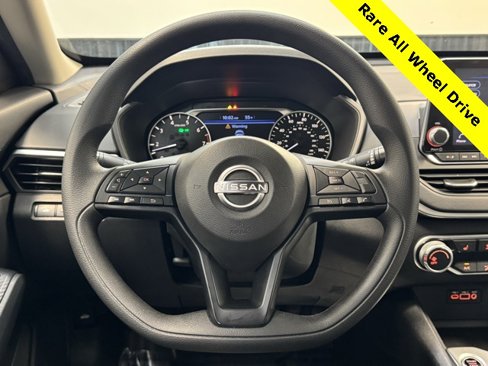 Used 2023 Nissan Altima 2.5 S image 8