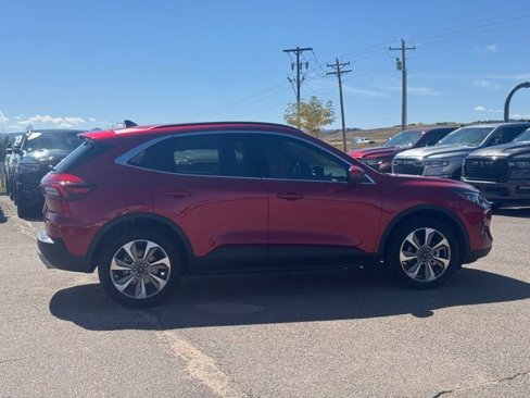 Used 2023 Ford Escape Platinum image 6