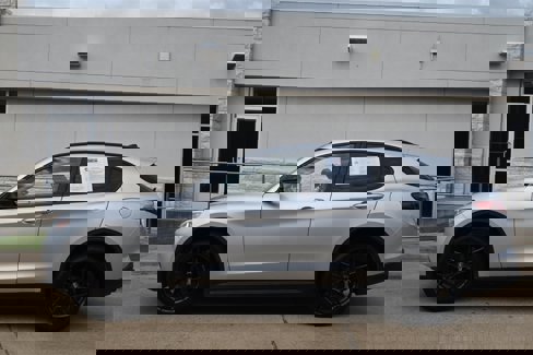 Used 2020 Alfa Romeo Stelvio w/ Nero Edizione image 3