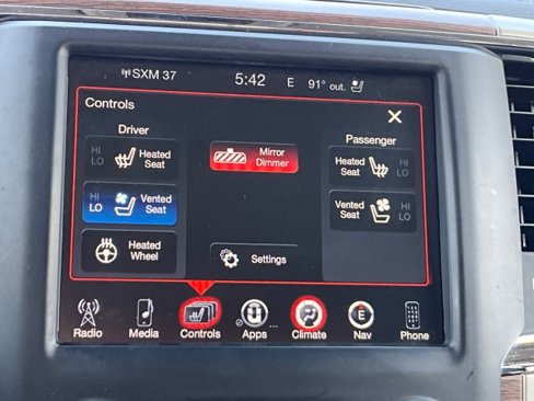 Used 2013 RAM 1500 Laramie w/ Convenience Group image 24