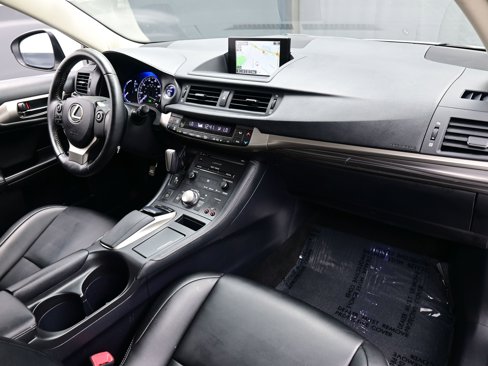 Used 2014 Lexus CT 200h image 15