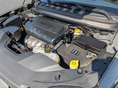 Used 2023 Jeep Cherokee Altitude Lux image 41