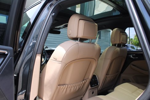 Used 2024 Porsche Macan image 28