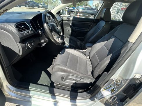 Used 2011 Volkswagen Jetta TDI image 11