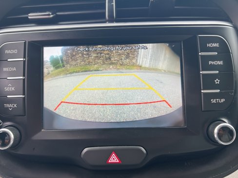 Certified 2021 Kia Soul LX image 16