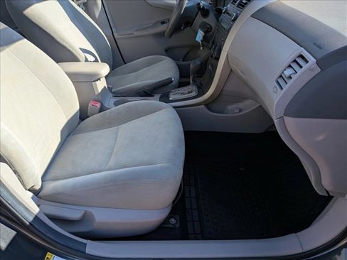 Used 2010 Toyota Corolla LE image 20