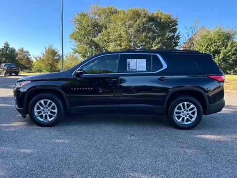 Used 2020 Chevrolet Traverse LT image 8