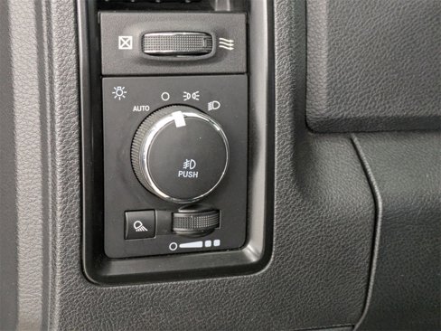 Used 2018 RAM 1500 Rebel w/ Luxury Group image 17