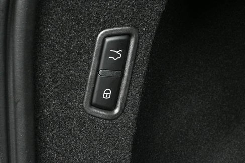 Certified 2022 Maserati Levante GT image 27