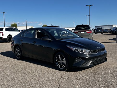 Certified 2023 Kia Forte LXS image 4