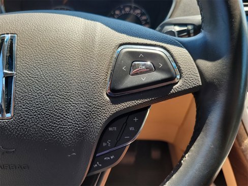 Used 2016 Lincoln MKX Reserve w/ Cargo Utility Package image 28