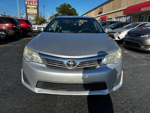 Used 2013 Toyota Camry L image 2