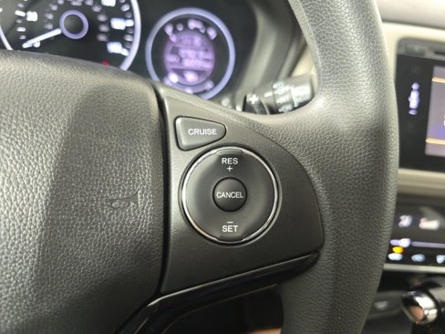Used 2016 Honda HR-V EX image 17