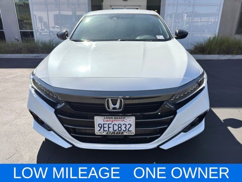 Used 2022 Honda Accord Sport image 3