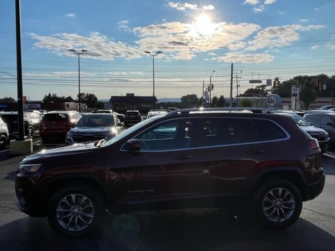 Used 2020 Jeep Cherokee Latitude Plus image 4