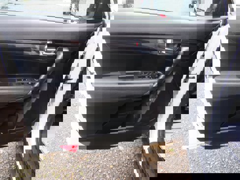Used 2013 Kia Sorento LX w/ Convenience Pkg image 21