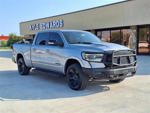 Used 2022 RAM 1500 Laramie image 3