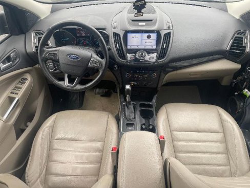 Used 2017 Ford Escape Titanium image 12