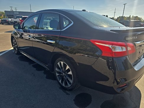 Used 2019 Nissan Sentra SR image 7