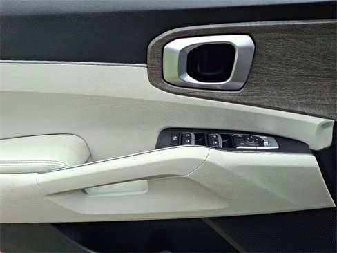 Certified 2021 Kia Sorento EX image 13