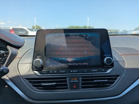 Used 2022 Nissan Altima 2.5 SR image 16