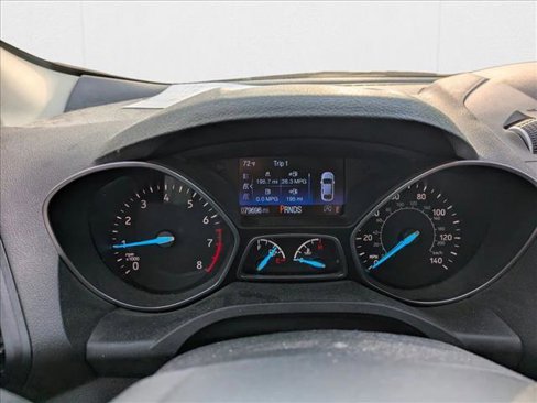 Used 2017 Ford Escape SE w/ Equipment Group 201A image 11