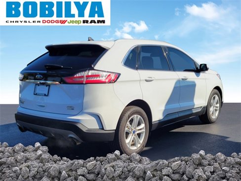 Used 2020 Ford Edge SEL w/ Cold Weather Package image 3