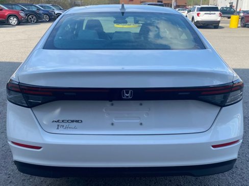 Used 2024 Honda Accord EX image 6