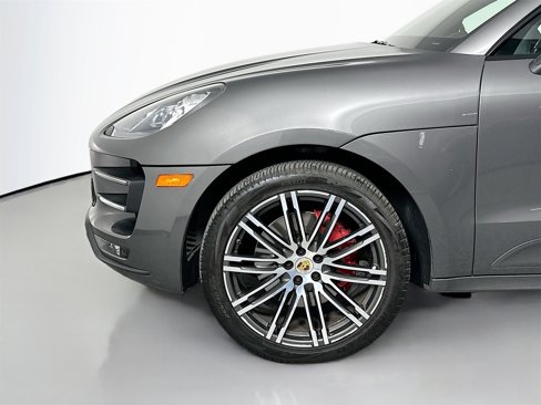 Certified 2018 Porsche Macan Turbo image 11