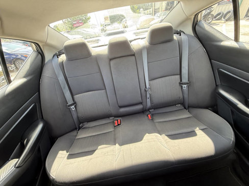 Used 2024 Nissan Altima 2.5 S image 14