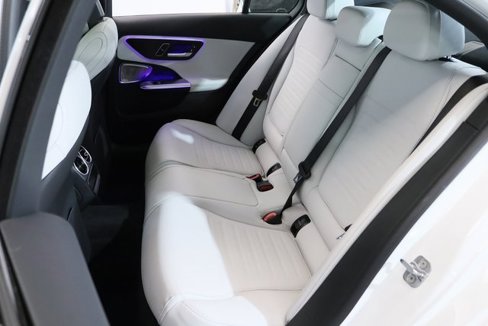 Used 2023 Mercedes-Benz C 300 4MATIC Sedan image 16