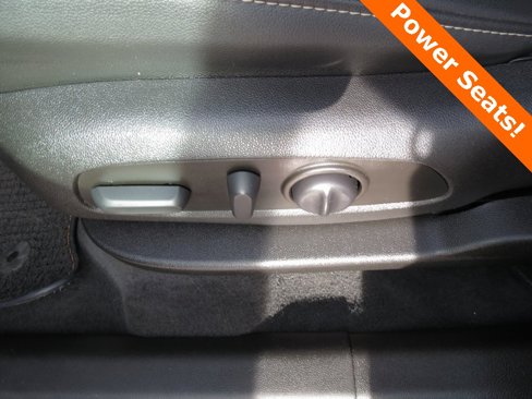Used 2022 Chevrolet Traverse LT w/ LT Premium Package image 15