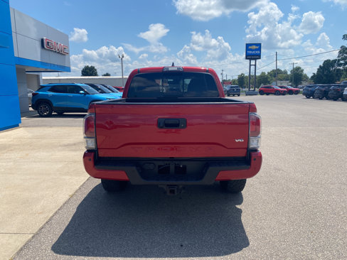 Used 2018 Toyota Tacoma TRD Off-Road image 7