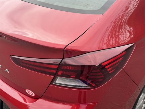 Used 2019 Hyundai Elantra SEL w/ Cargo Package image 10